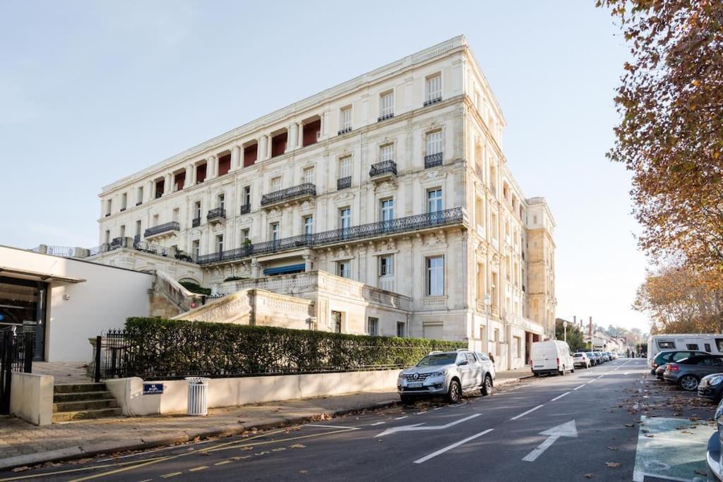 Grand Hotel - Magnifique Appartement Bord De Plage Centrale Arcachon Luaran gambar